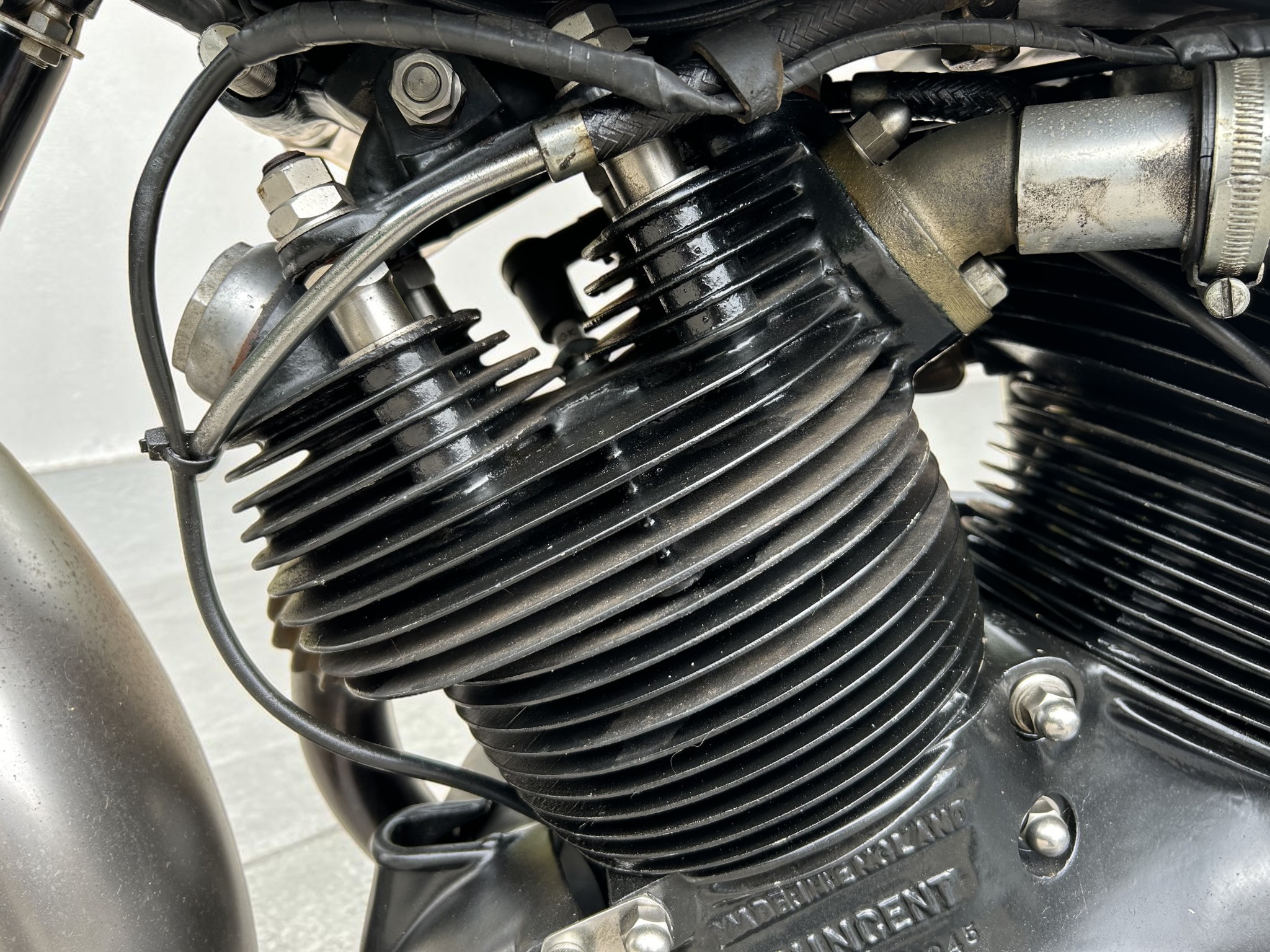 1952 Vincent Model Black Shadow Series C cylinder detail