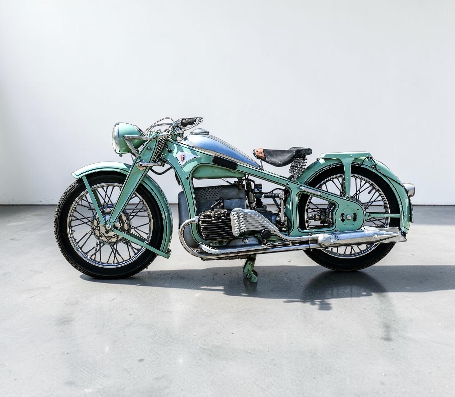 1934 Zundapp K800 rear right view