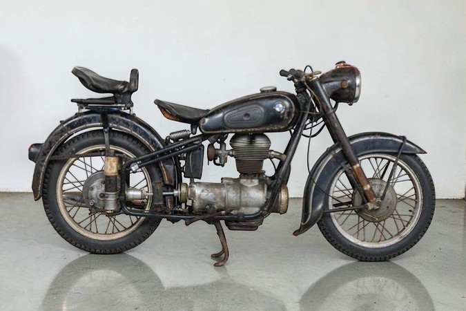 1954 BMW R25/3 vintage touring motorcycle