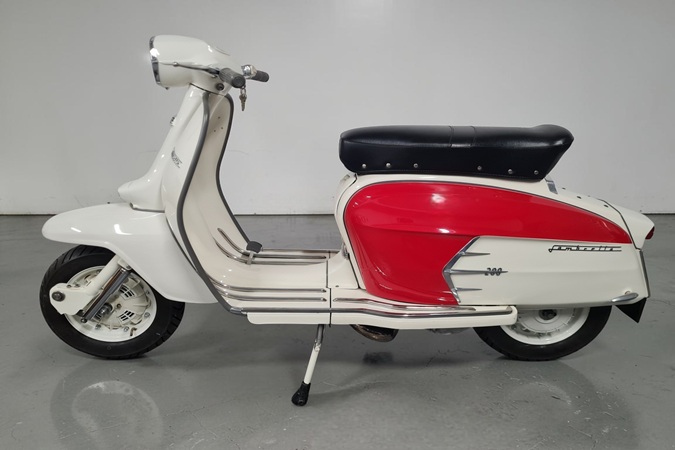 1967 Lambretta SX200 classic performance scooter